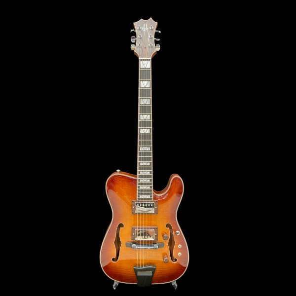 Lark by Maxey Archtops