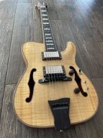 Maxey Archtops Lark Natural03