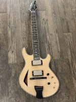 GH3 Natural by Maxey Archtops06