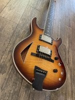 GH3 Burst by Maxey Archtops03