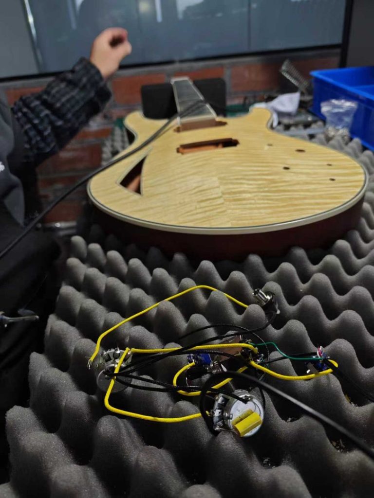 Maxey Archtops Workshop and Production Photos104