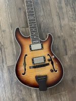 Maxey Archtops GH4 Flame Maple Burst03
